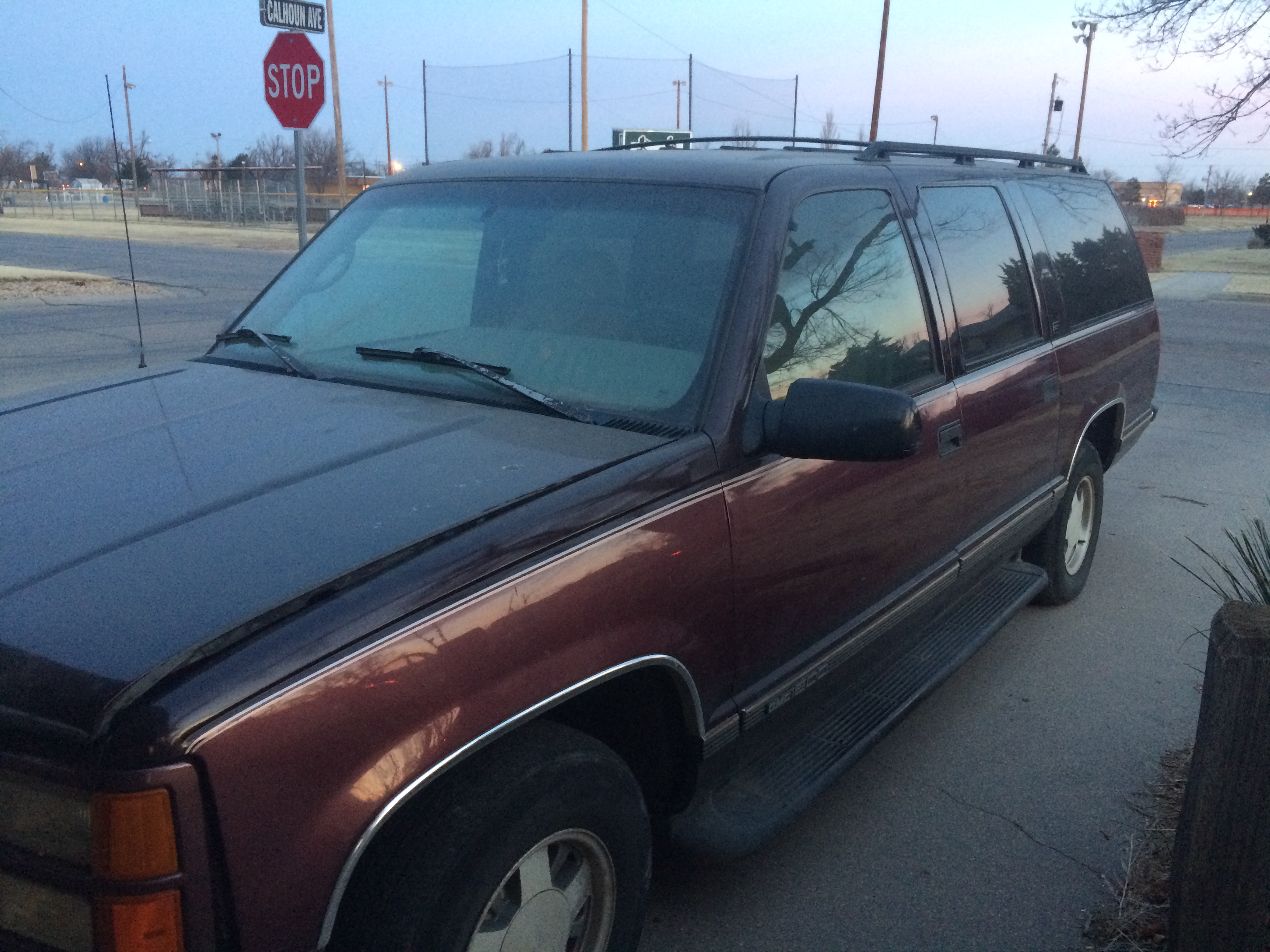 1996 GMC 2WD Suburban