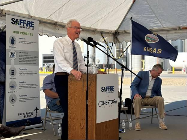 Sen. Moran Leads Kansas Officials in Breaking Ground on Southwest Airlines’ New SAFFiRE Plant in Liberal